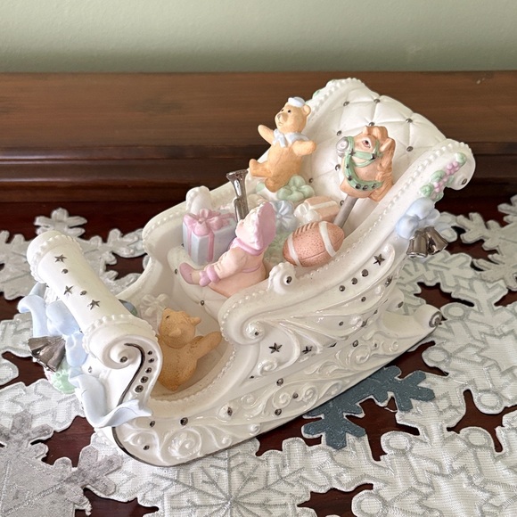 Lenox Ivory and Pastel Holiday Sleigh Decor
